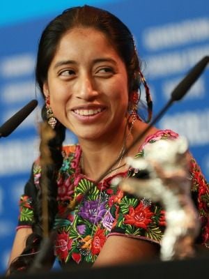 Póster María Mercedes Coroy