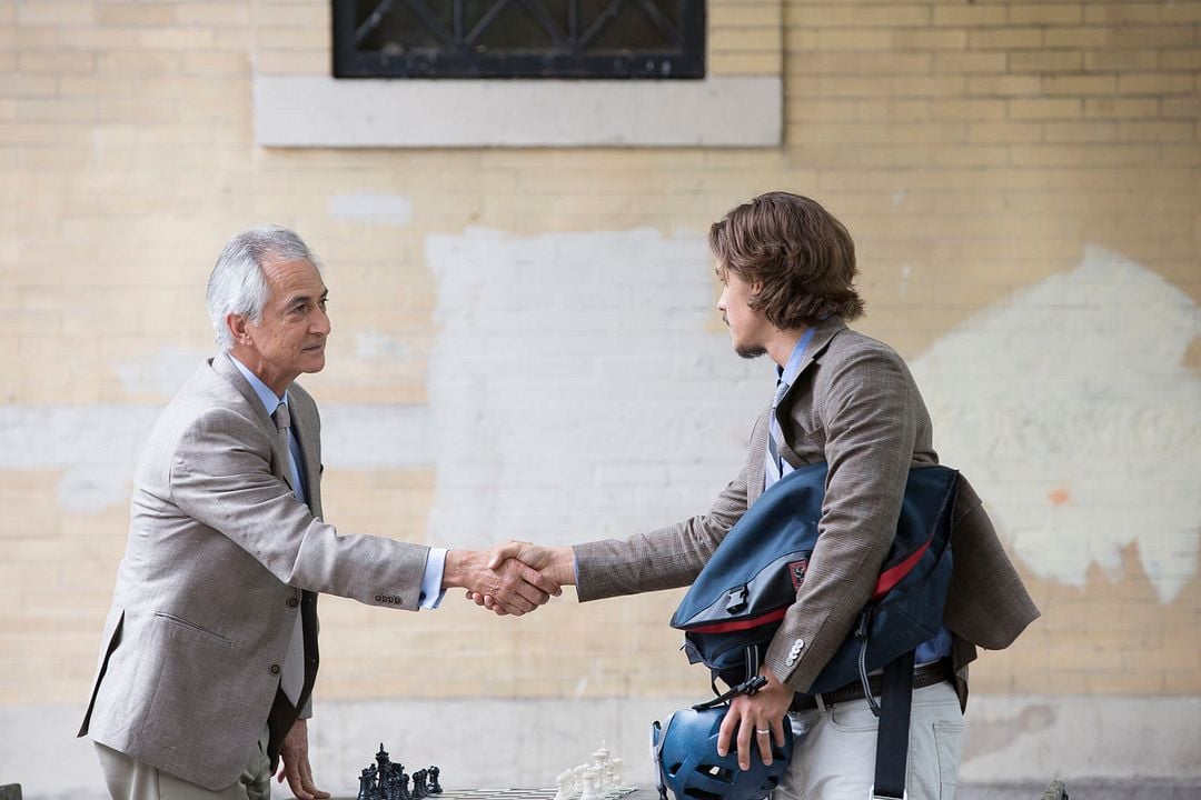 Una entrevista con Dios : Foto Brenton Thwaites, David Strathairn