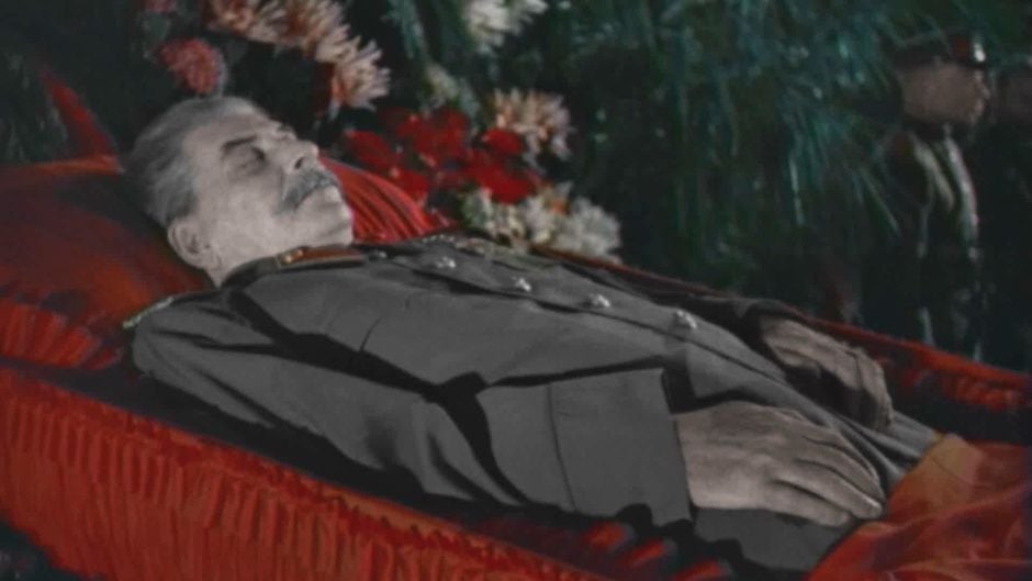 Apocalypse: War of the Worlds : Foto