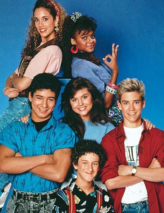 Foto Mark-Paul Gosselaar, Elizabeth Berkley, Tiffani Thiessen, Dustin Diamond, Mario López