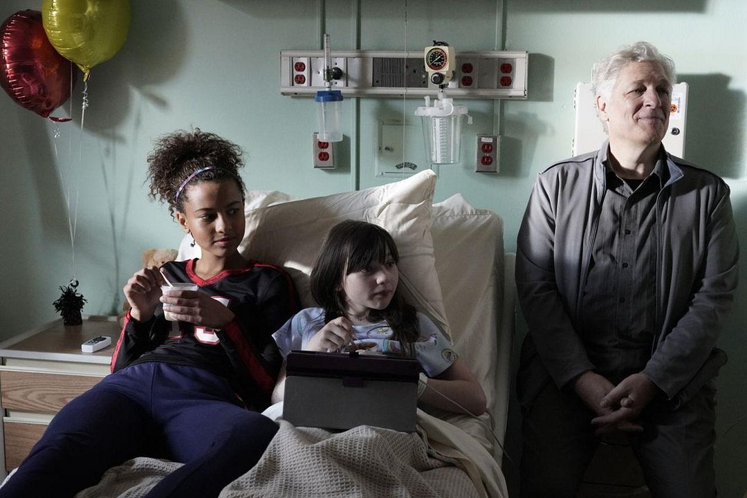 Foto Clancy Brown, Ashley Aufderheide, Alexa Swinton