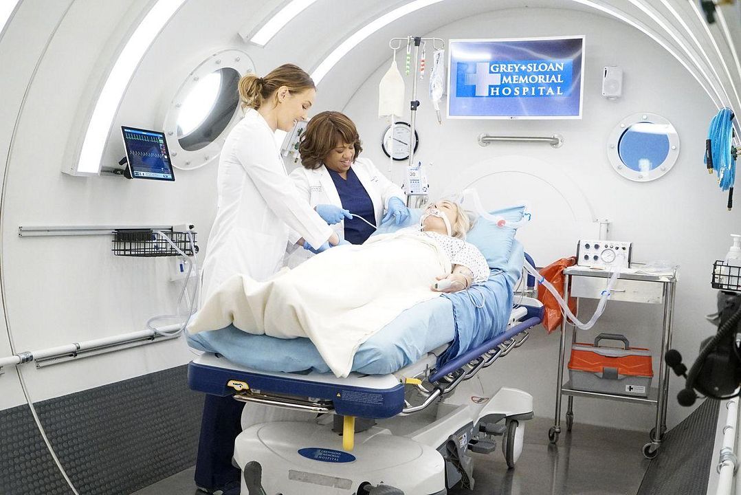Grey's Anatomy : Foto Chandra Wilson, Camilla Luddington