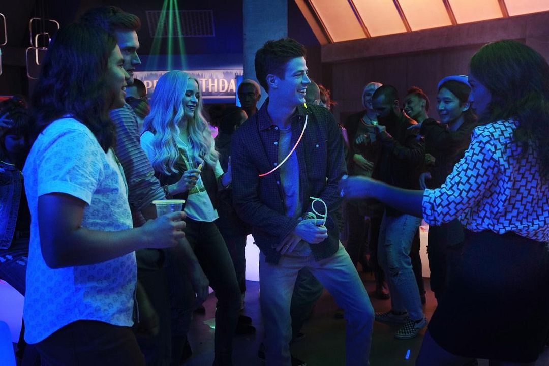 Flash : Foto Carlos Valdes, Danielle Panabaker, Grant Gustin, Candice Patton