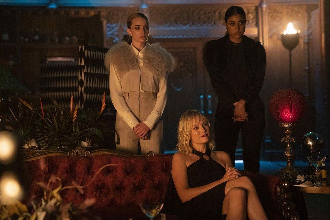 Foto Brianne Howey, Malin Åkerman