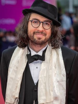 Póster Carlo Mirabella-Davis