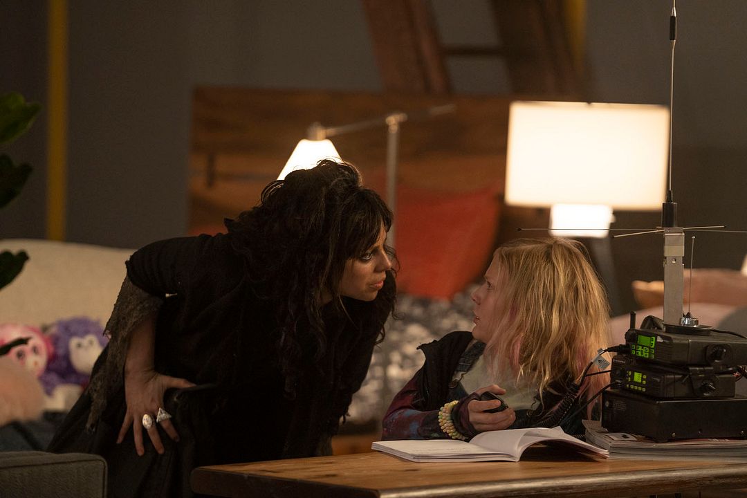 Foto Krysta Rodriguez, Alyvia Alyn Lind