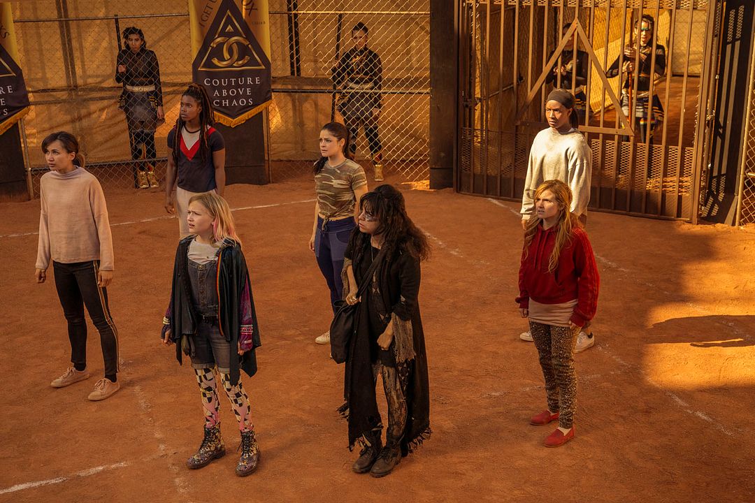 Foto Krysta Rodriguez, Alyvia Alyn Lind