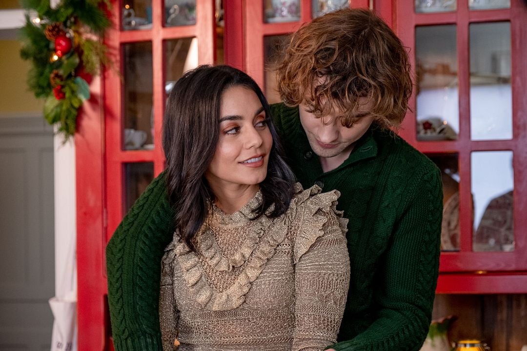 El caballero de la navidad : Foto Josh Whitehouse, Vanessa Hudgens