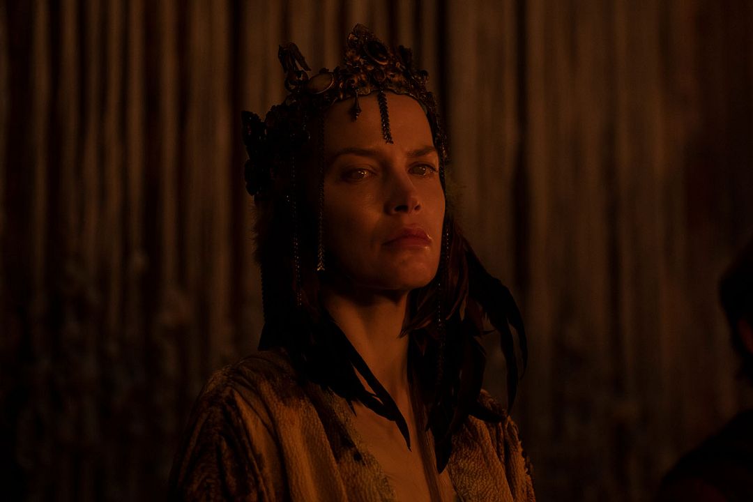 See : Foto Sylvia Hoeks