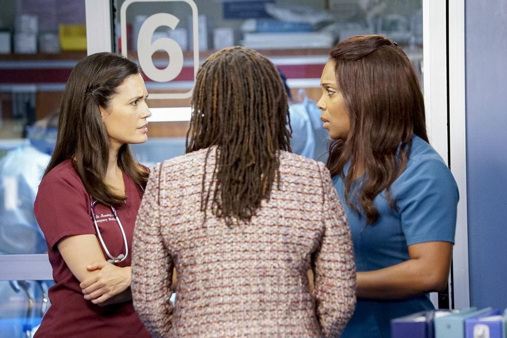 Chicago Med : Foto Marlyne Barrett, Torrey DeVitto