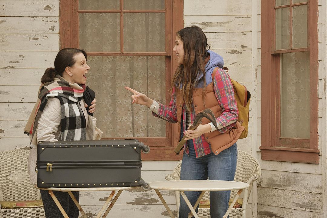 Bless This Mess : Foto Lake Bell