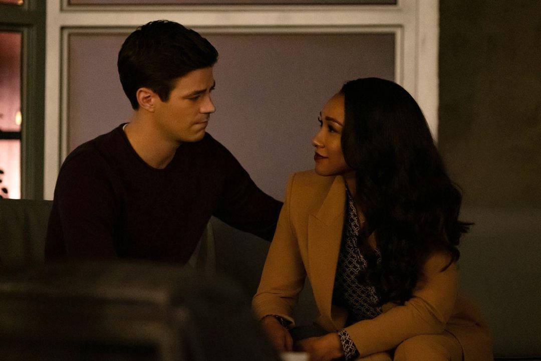 Flash : Foto Candice Patton, Grant Gustin