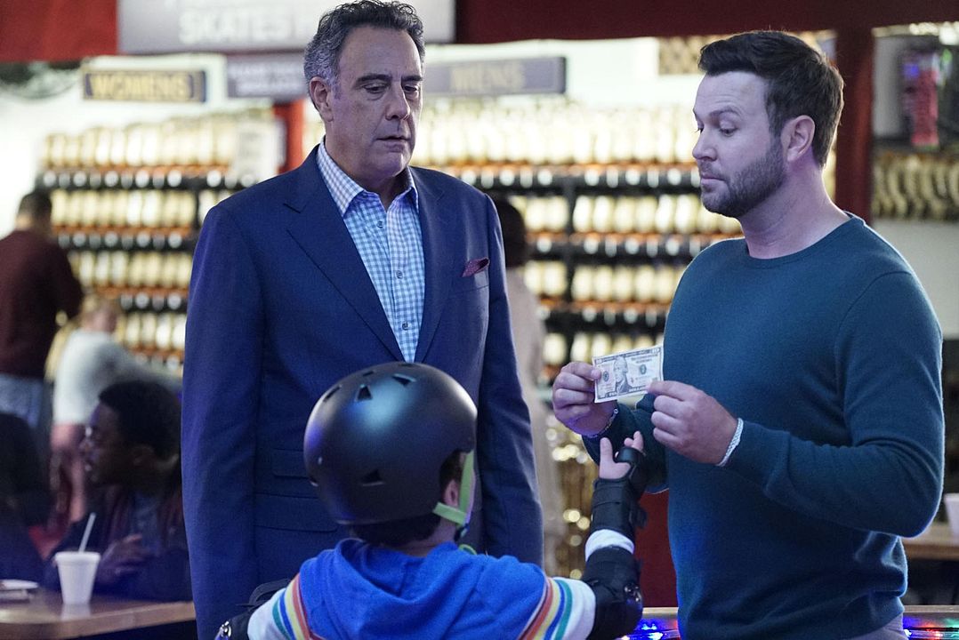 Single Parents : Foto Brad Garrett, Taran Killam