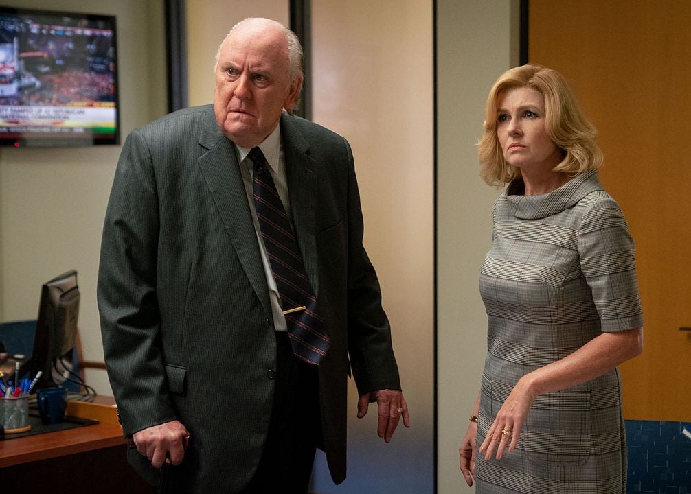 El escándalo : Foto Connie Britton, John Lithgow