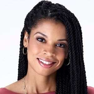 Póster Susan Kelechi Watson