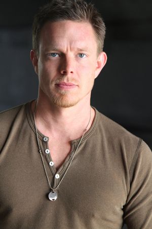 Póster Matthew Alan