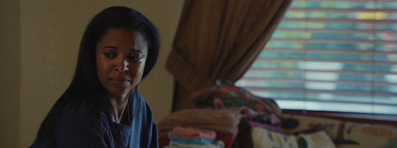 Las olas : Foto Renée Elise Goldsberry