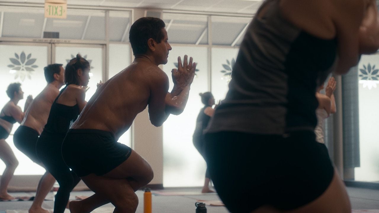 Bikram: Yogi, Guru, Predator : Foto