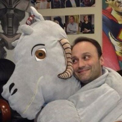 Póster Steven Molaro