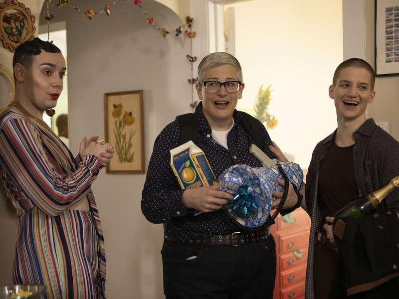 Work in Progress : Foto Theo Germaine, Abby McEnany