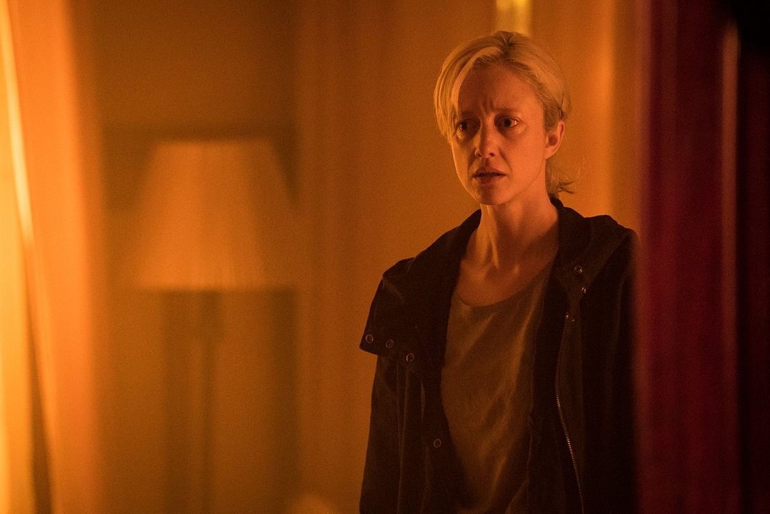 La maldición renace : Foto Andrea Riseborough