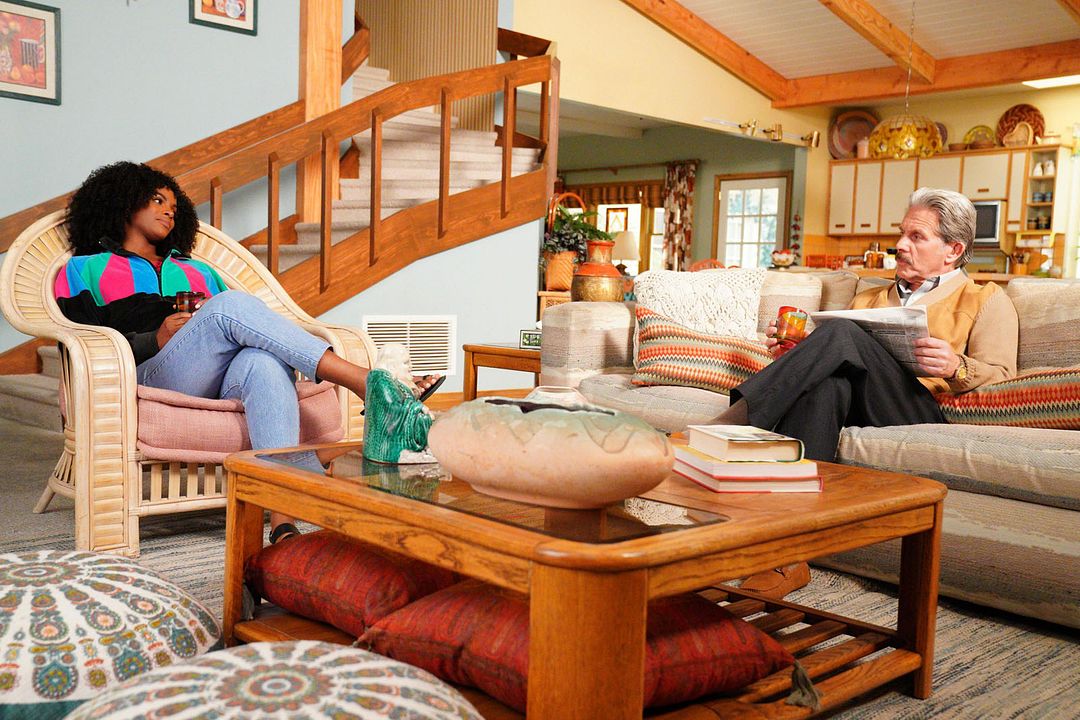 Mixed-ish : Foto Gary Cole, Tika Sumpter