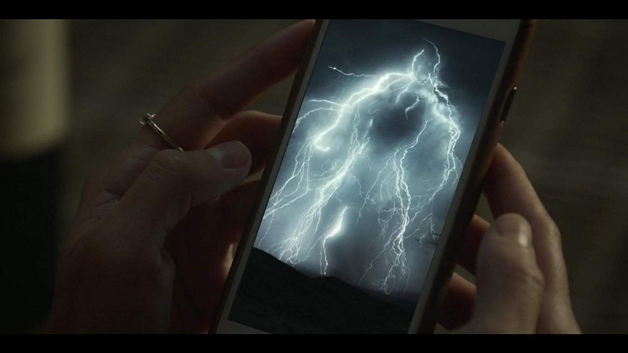 Cómo criar a un superhéroe : Póster