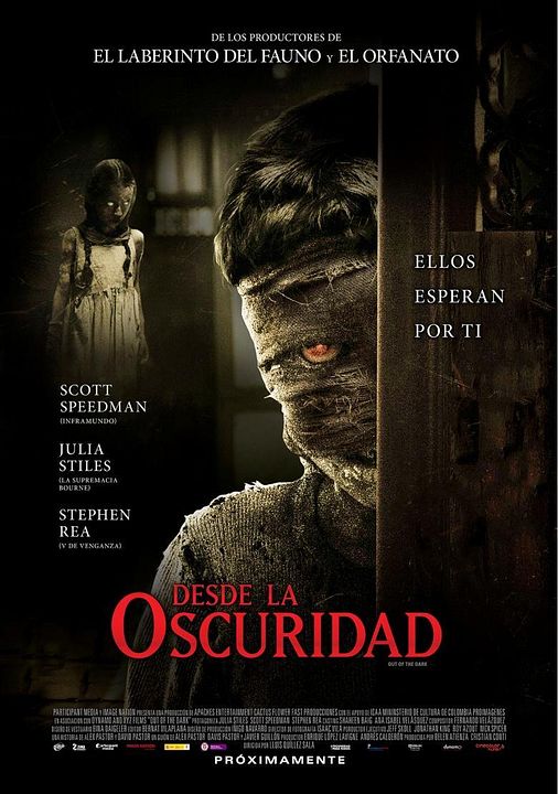 Desde la oscuridad : Póster
