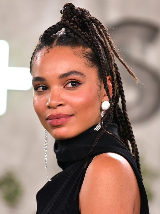 Póster Nesta Cooper