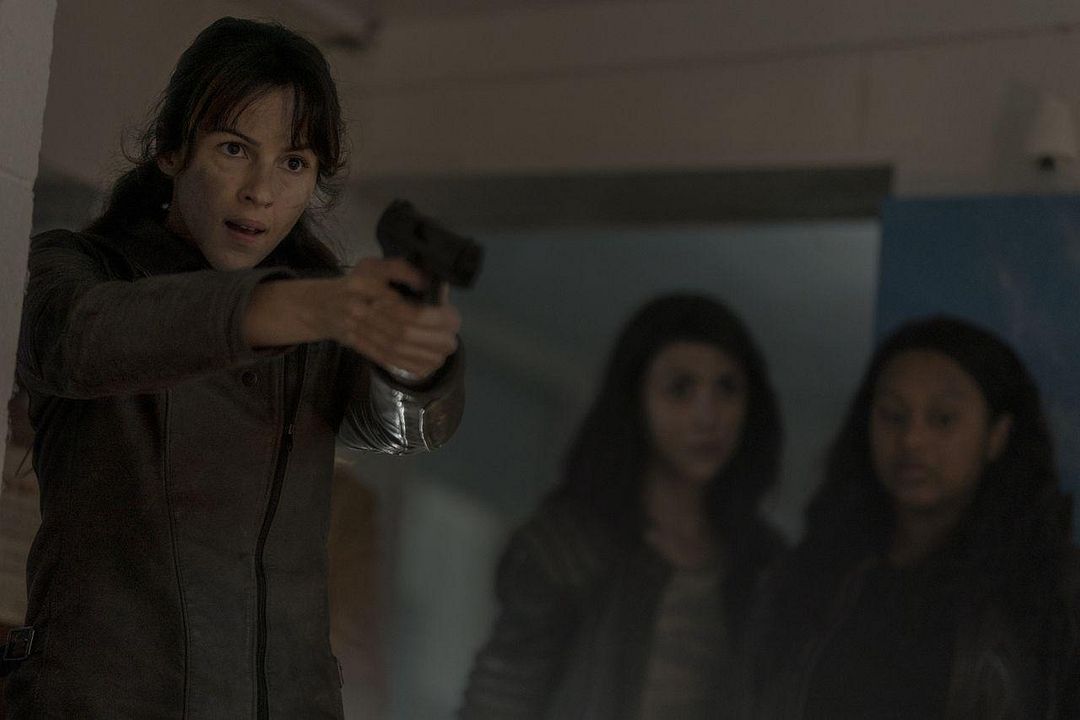 Foto Aliyah Royale, Annet Mahendru, Alexa Mansour