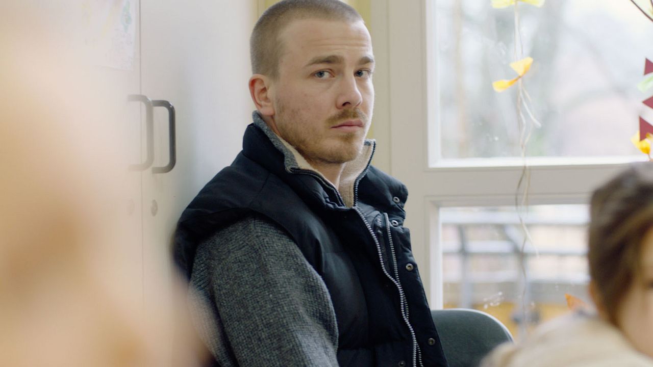 System Crasher : Foto Albrecht Schuch