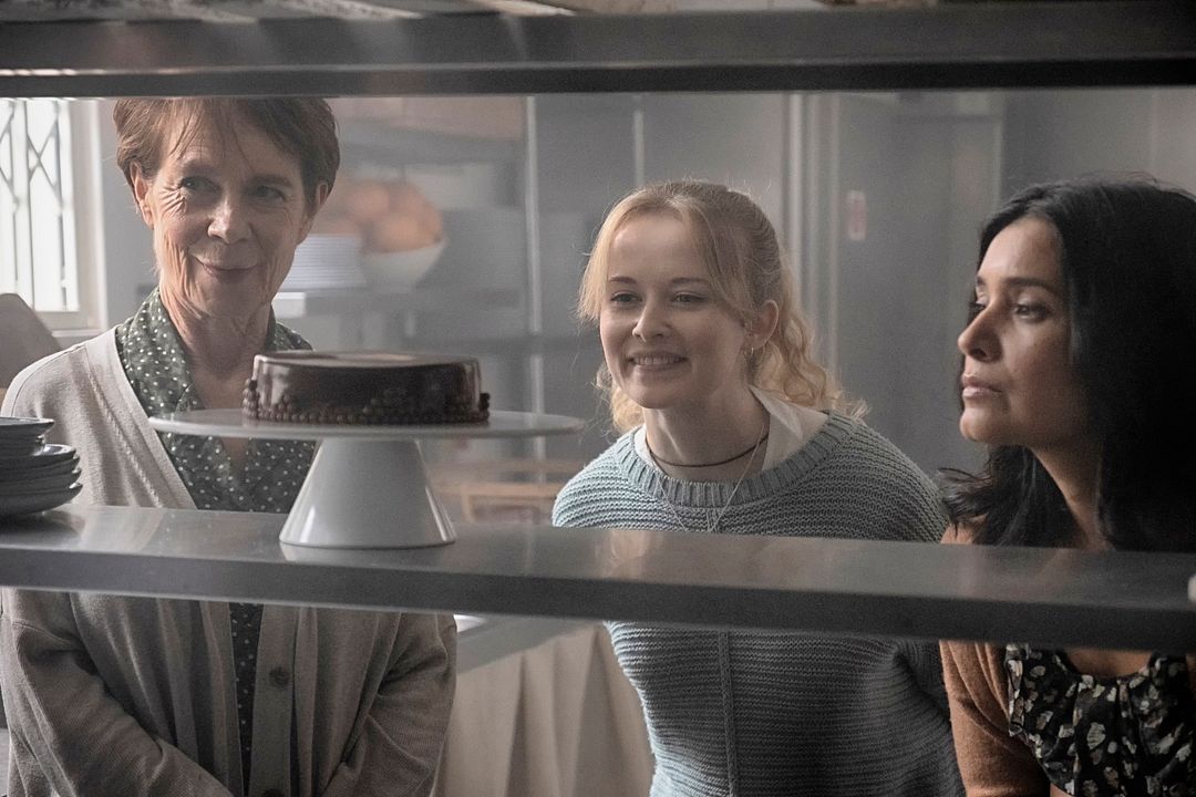 Foto Celia Imrie, Shelley Conn