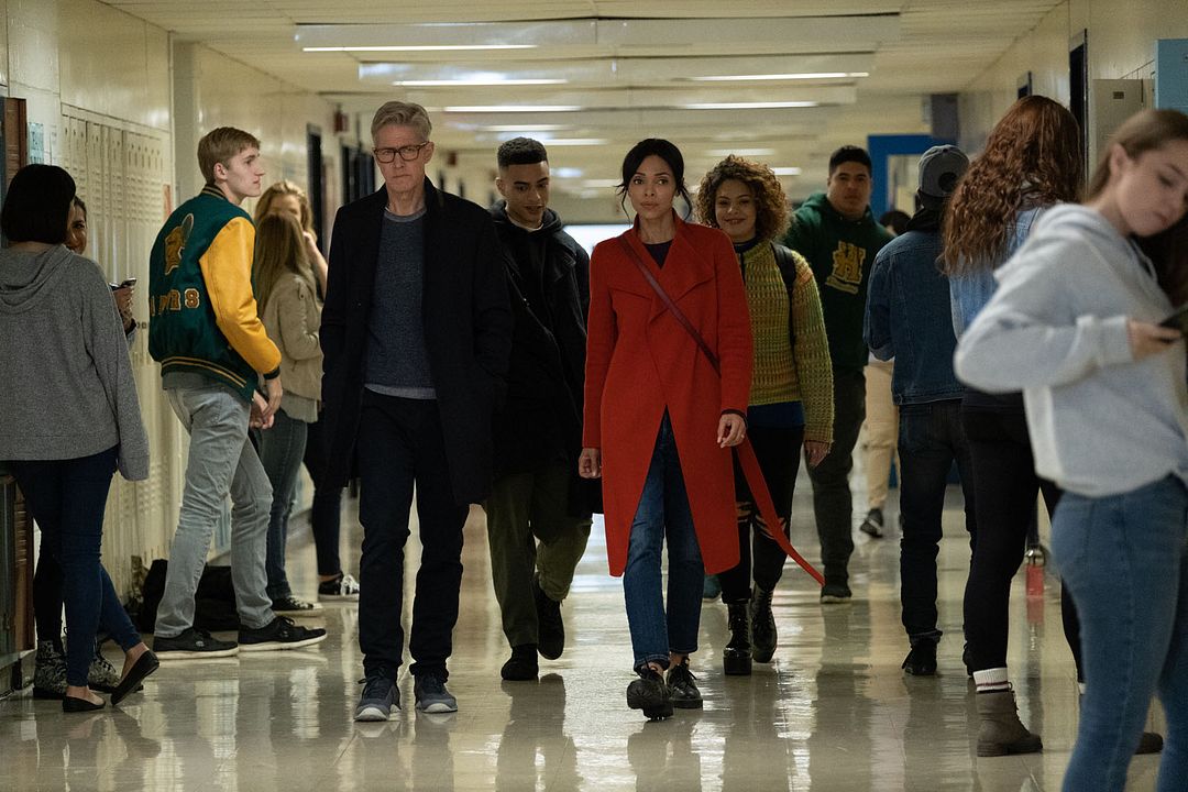 October Faction : Foto