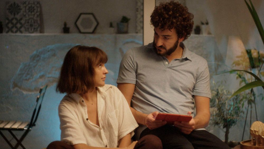 Gente hablando : Póster