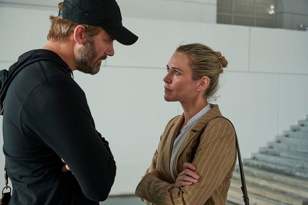 Foto Clive Standen, Marie-Josée Croze