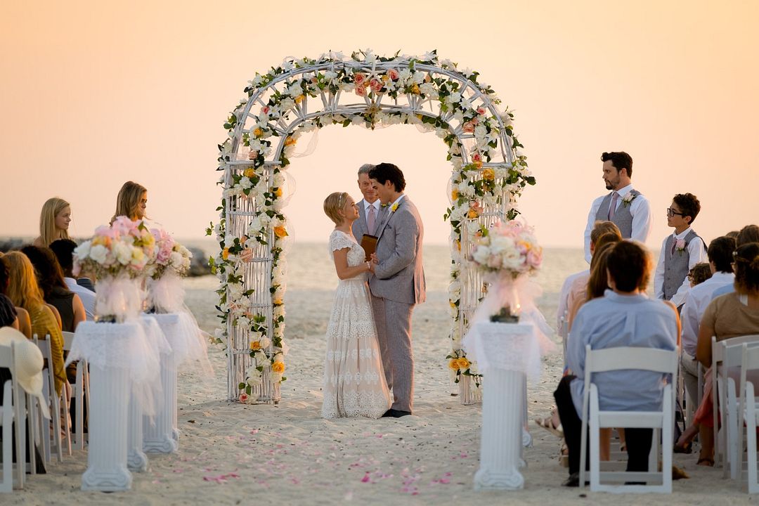 Mientras estés conmigo : Foto K.J. Apa, Britt Robertson