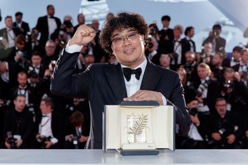 Parásitos : Cobertura de revista Bong Joon Ho