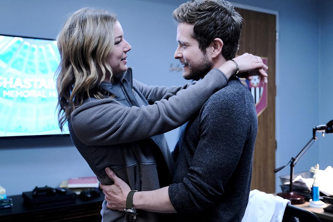 The Resident : Foto Emily VanCamp