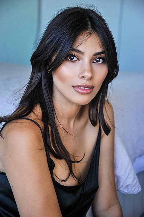 Póster Amali Golden