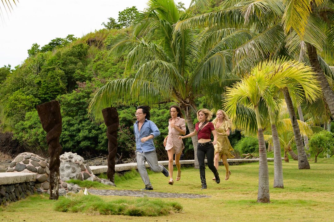 La isla de la fantasía : Foto Maggie Q, Portia Doubleday, Lucy Hale, Jimmy O. Yang