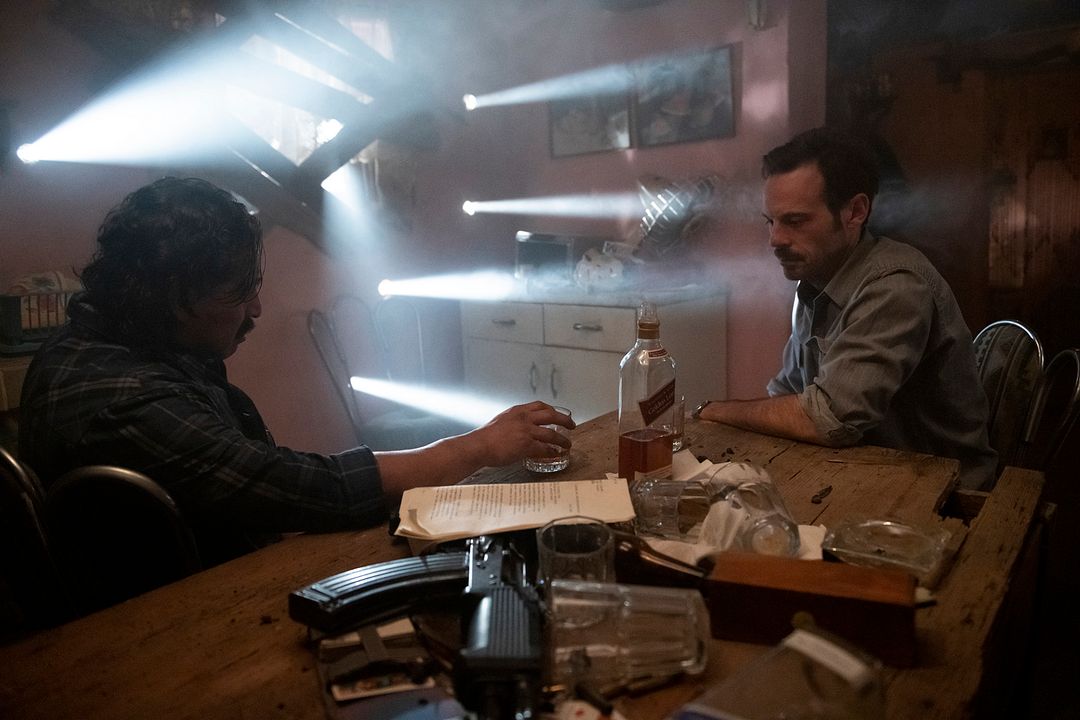 Narcos: México : Foto Gerardo Taracena, Scoot McNairy
