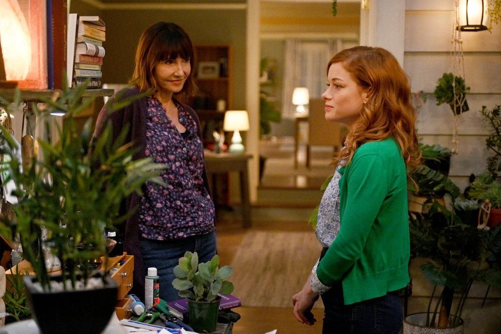 Zoey's Extraordinary Playlist : Foto Jane Levy, Mary Steenburgen
