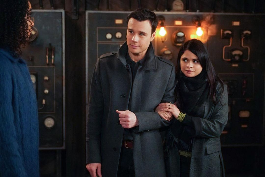 Foto Rupert Evans, Melonie Diaz