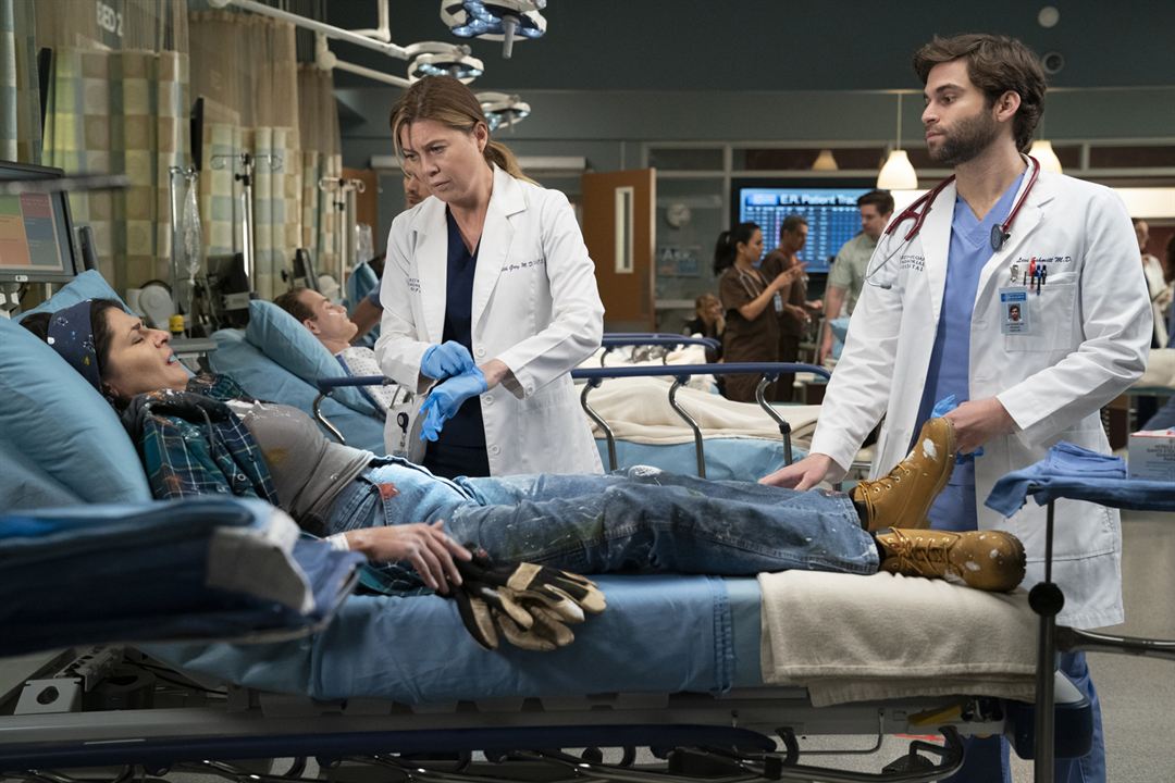 Grey's Anatomy : Foto Jake Borelli, Ellen Pompeo