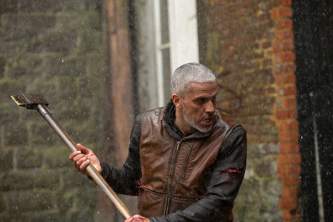 Guerra en el aserradero : Foto Sami Bouajila