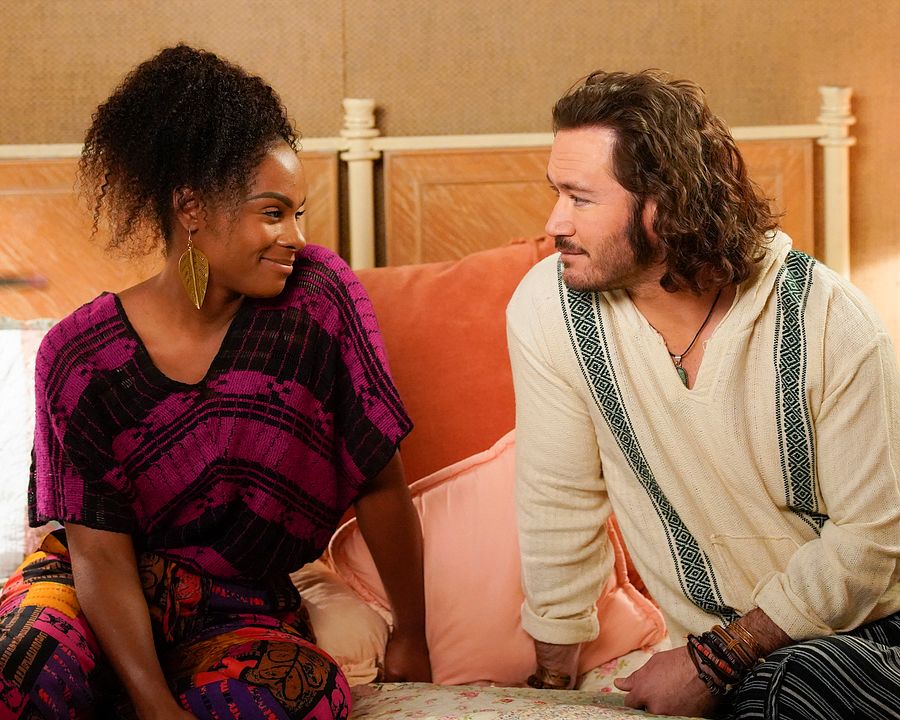 Mixed-ish : Foto Mark-Paul Gosselaar, Tika Sumpter