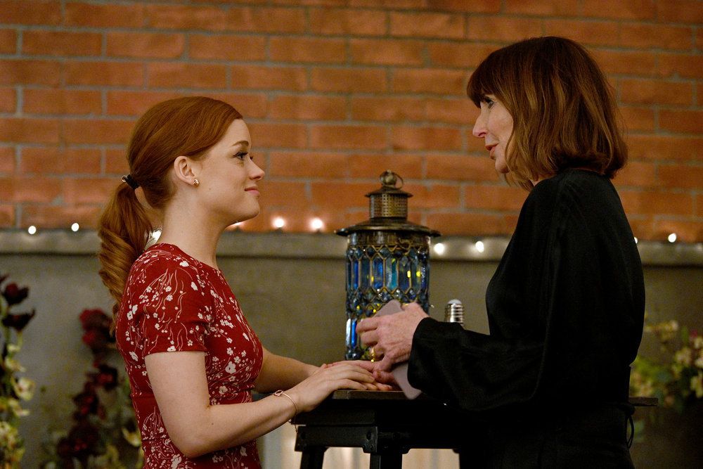 Zoey's Extraordinary Playlist : Foto Jane Levy, Mary Steenburgen