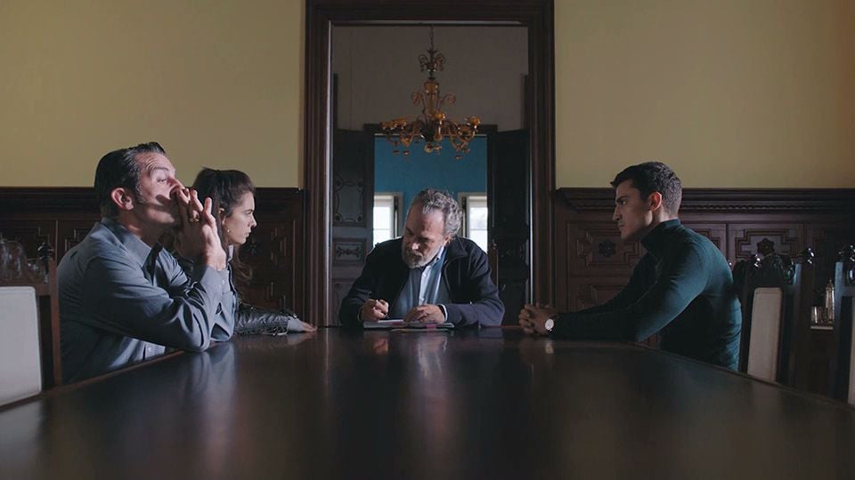 Foto Alex González, Claudia Traisac, José Coronado