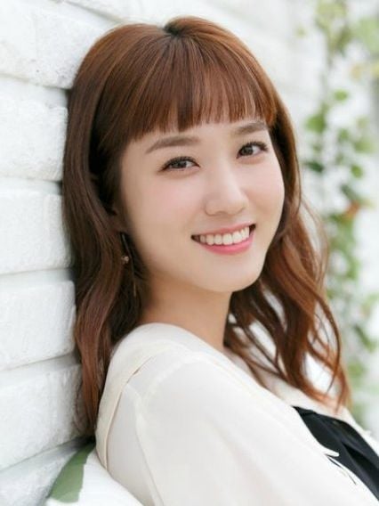 Póster Eun-Bin Park