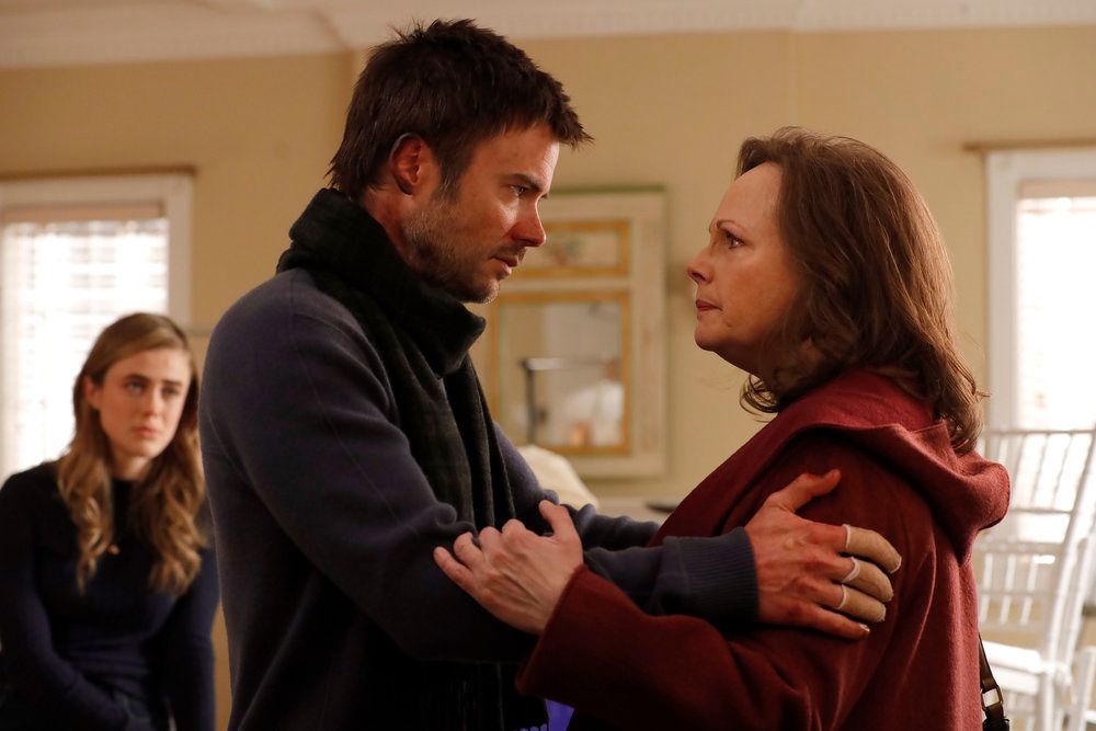 Manifiesto : Foto Melissa Roxburgh, Maryann Plunkett